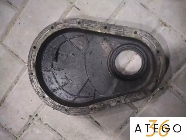 Крышка передняя двигателя OM364/OM366 Mercedes-Benz, б/у