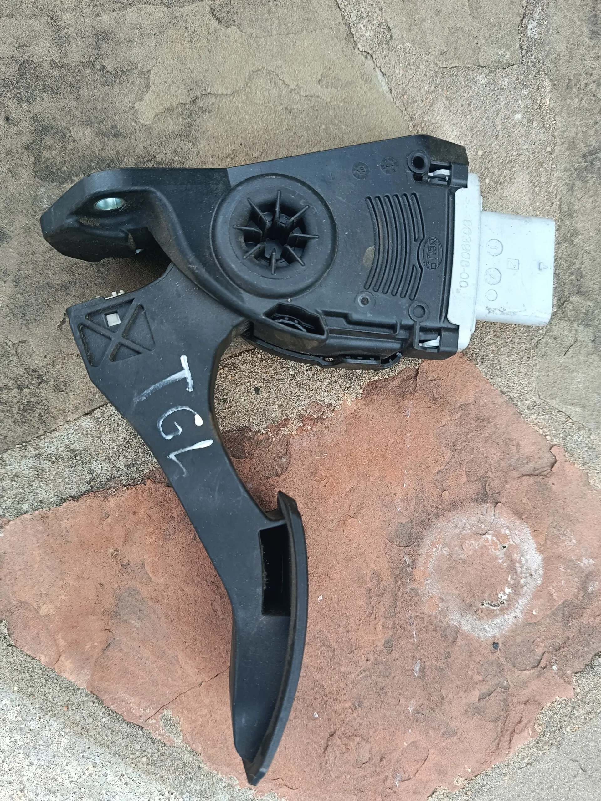 Педаль акселератора MAN TGA/TGL/TGM/TGS/TGX 81.25970-6103