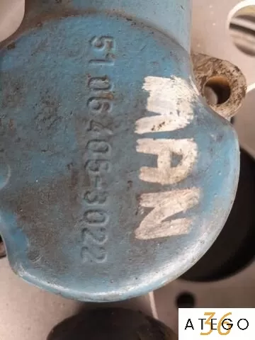 Крышка термостата MAN D0824 б/у