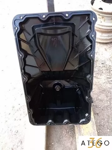 Поддон двигателя Mercedes OM904LA Atego, б/у, оригинал