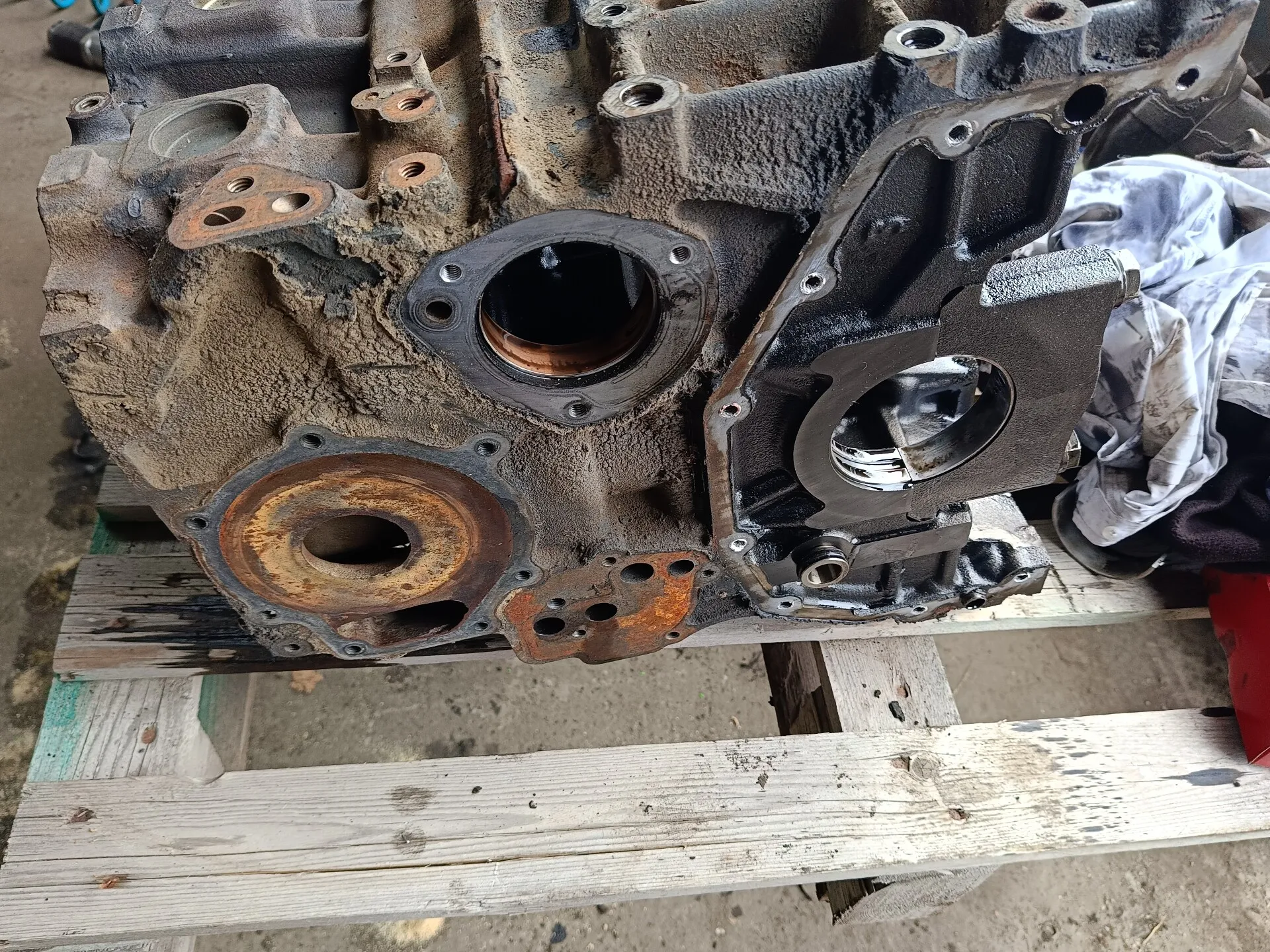 Блок двигателя OM906LA