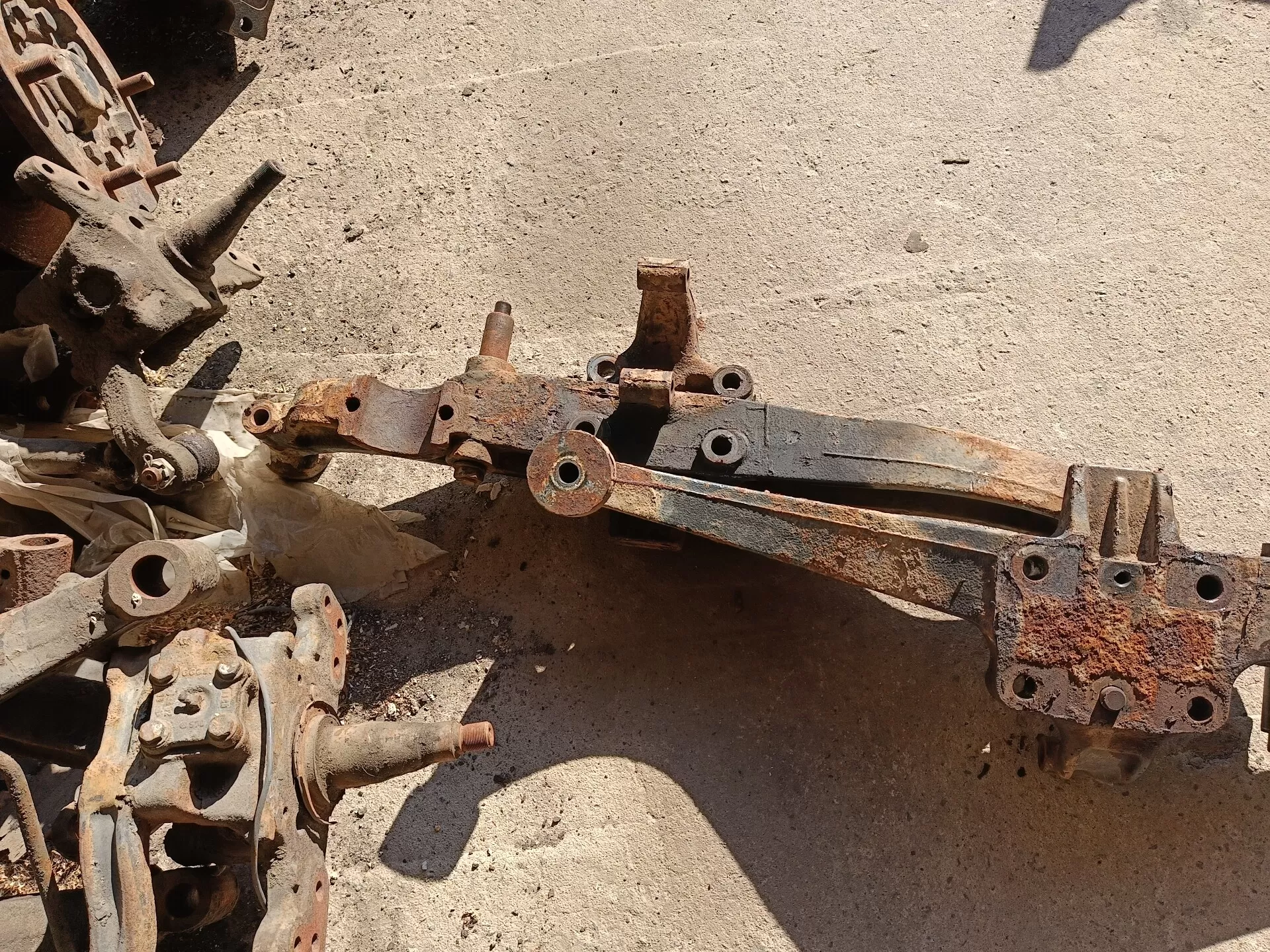 81436300187 Кронштейн пневморессоры левый Man TGM