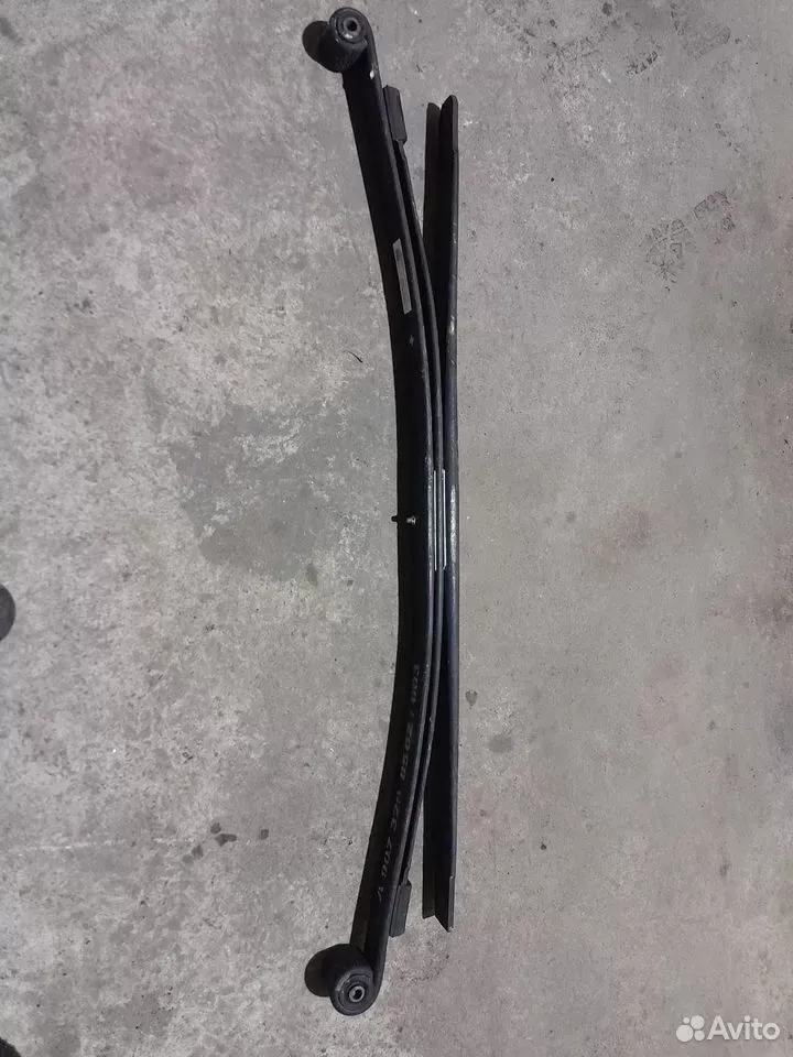 Рессора задняя трехлистовая 9073208502