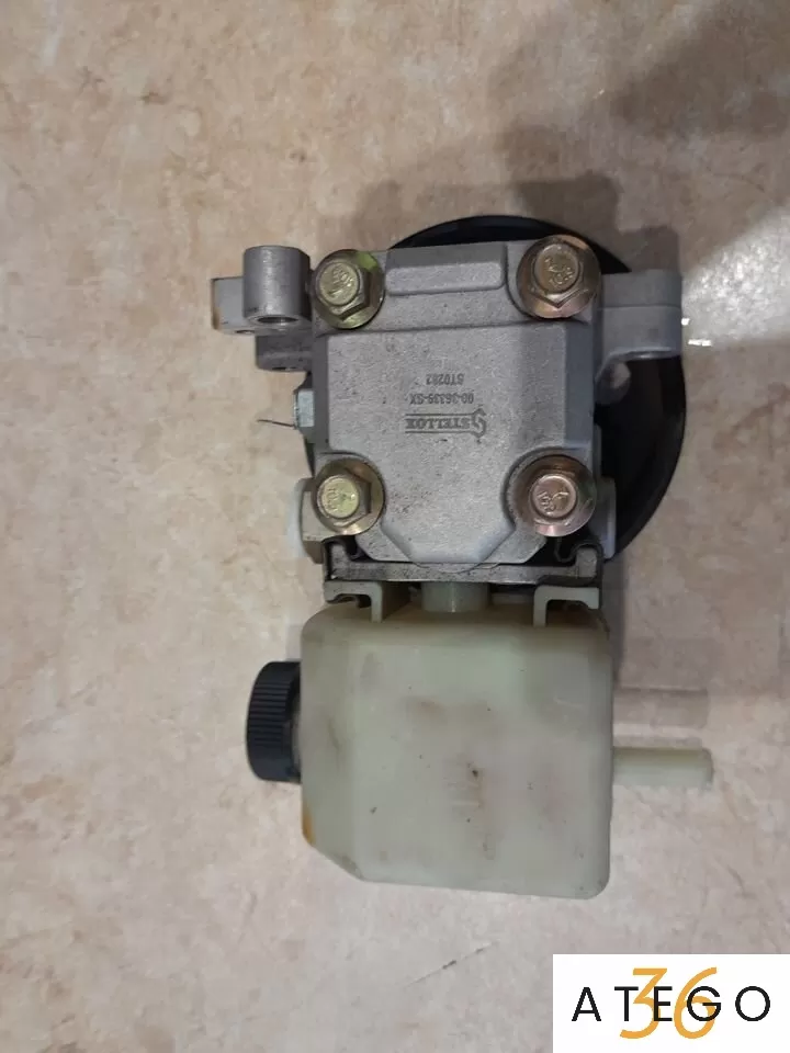 Насос гура mazda 6