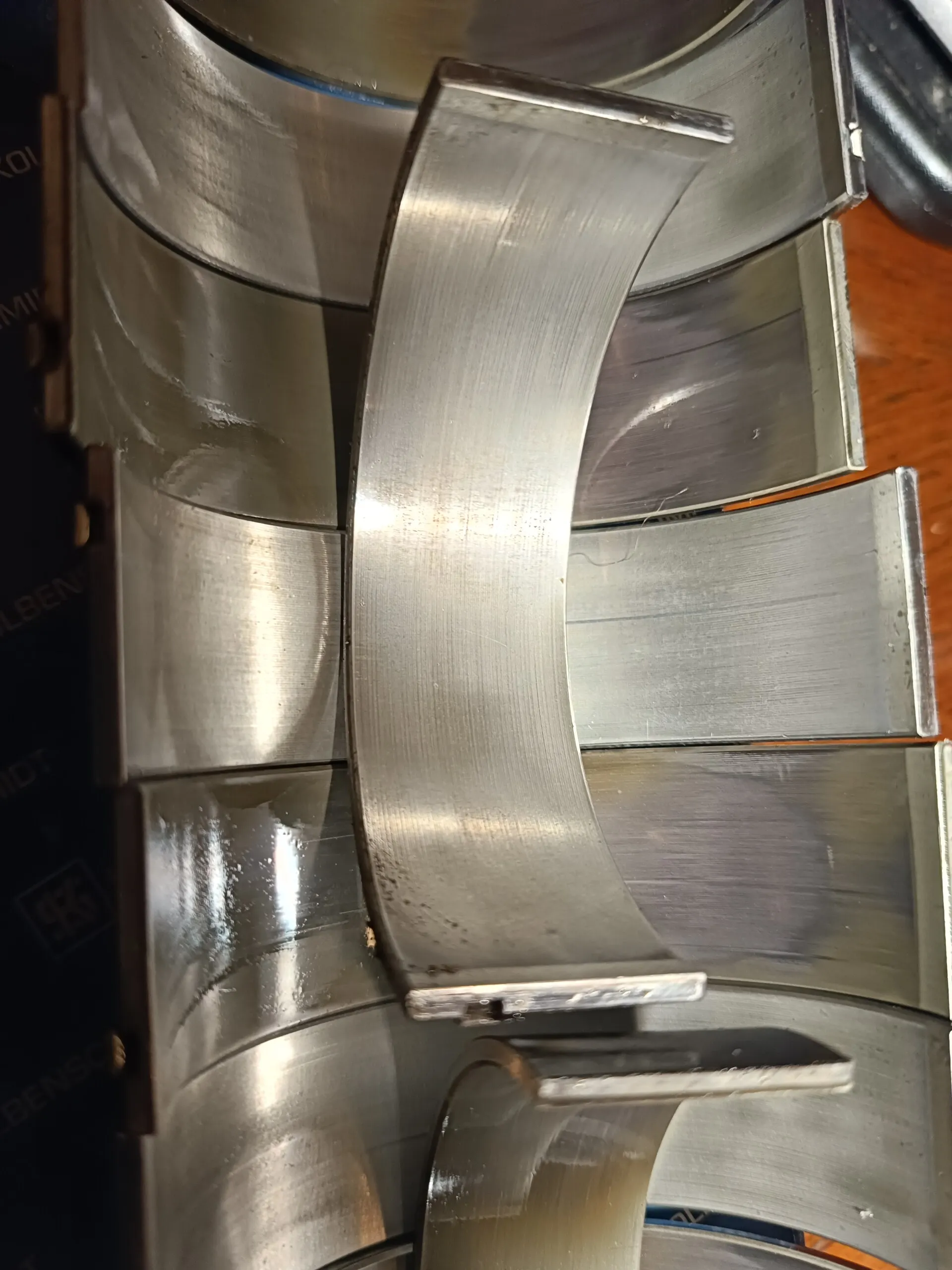 замена вкладышей двигателя OM906LA/OM904LA