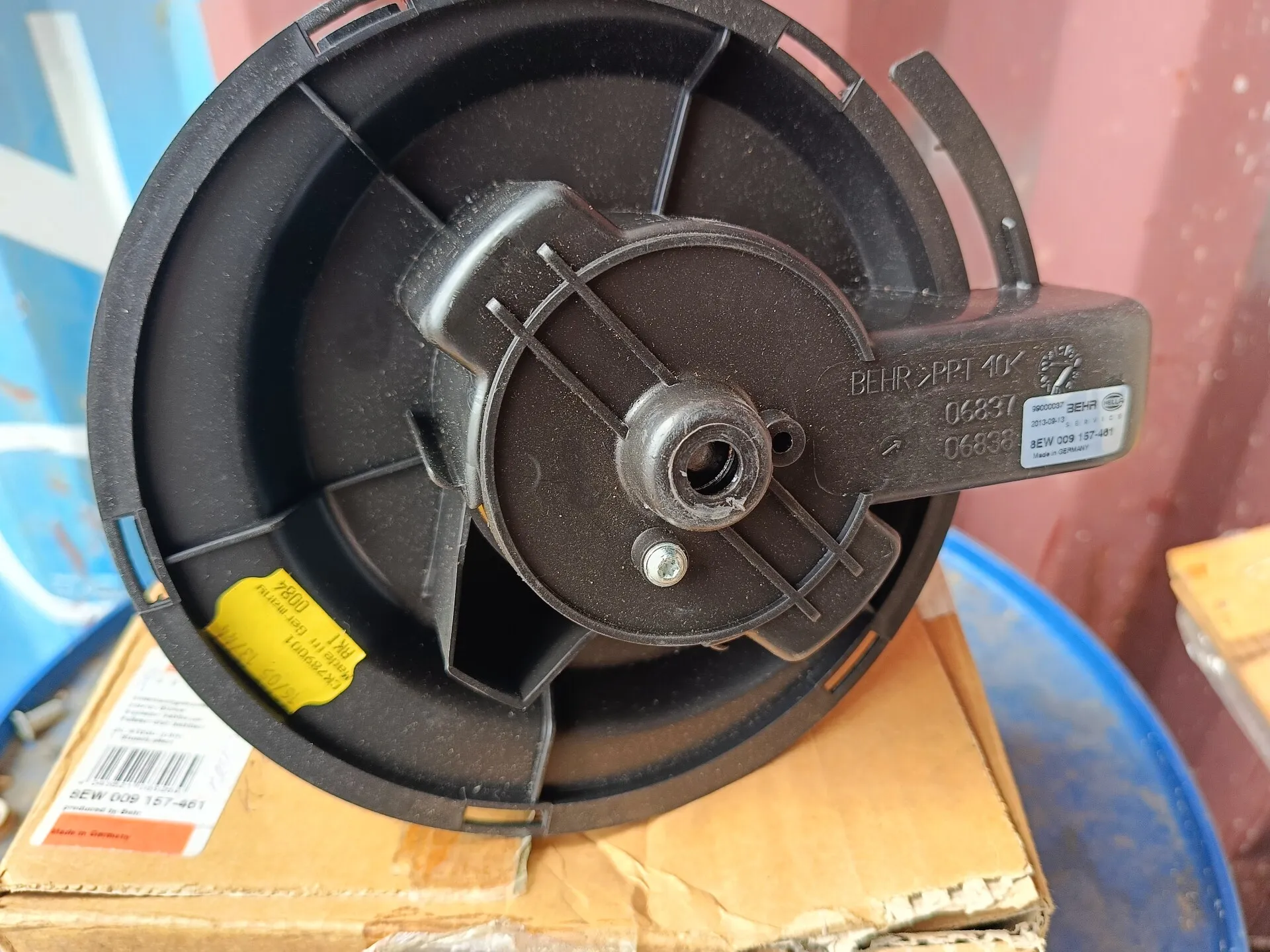 Электродвигатель отопителя с вентилятором Мерседес-Бенц Атего