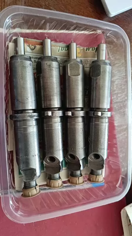 Форсунка ом366/ом364 распылитель DLLA142S1096